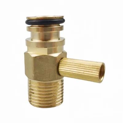 Mi a célja a vízmelegítő menetes csatlakozásának?